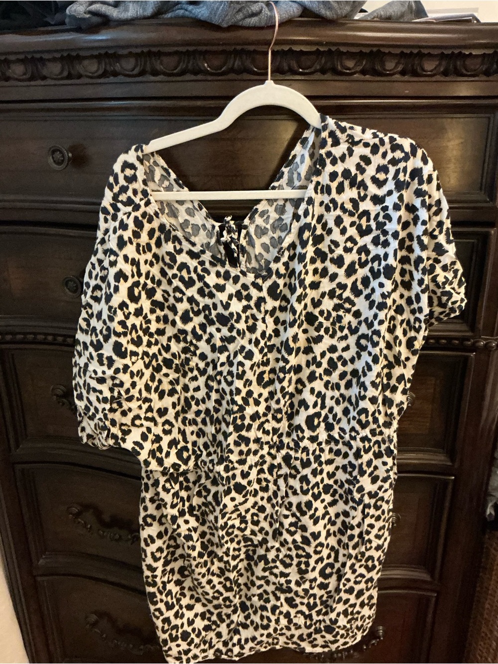 Old Navy Leopard Print V-Neck Blouse - Black and Cream